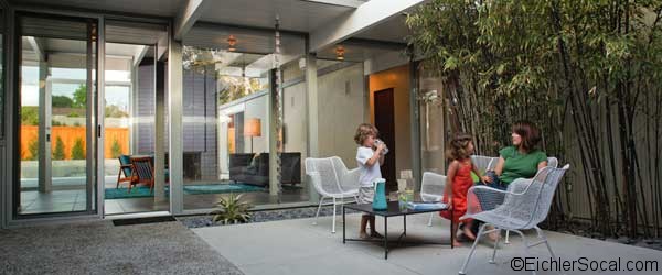 Eichler and the American Dream: Bringing the Outside In